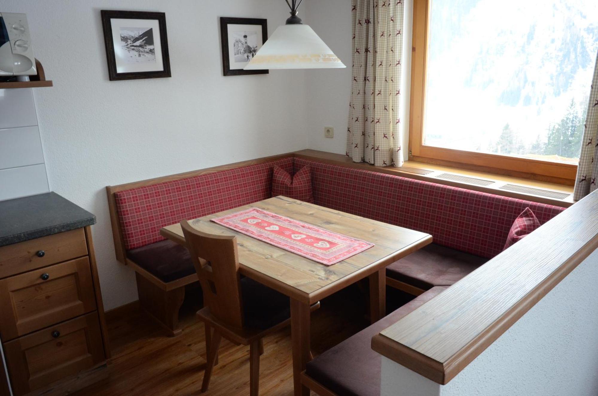 Appartements Tschol Martin Sankt Anton am Arlberg Szoba fotó
